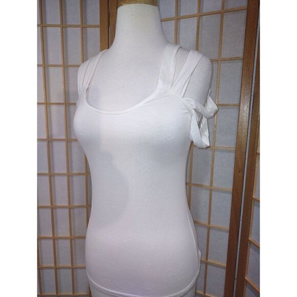 Guess SmPet Strappy Top  - Picture 1 of 13